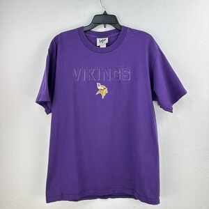 Vintage Lee Sport Tshirt Minnesota Vikings Men L Purple Yellow Short‎ Sleeve